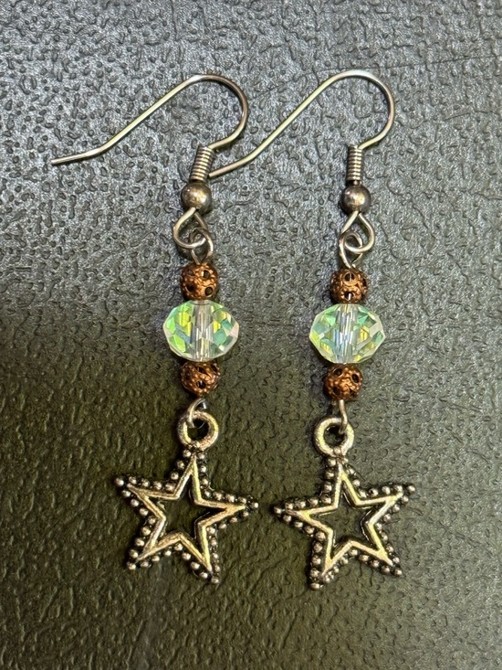 Jewelry - 2/$20 NWT Silver Tone Star Dangle Earrings Faceted Glass Beads Long Drop Bronze